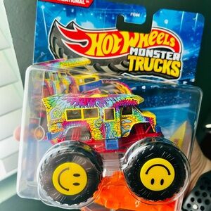 Hot Wheels Monster Truck Treasure Hunt - Wreckreational ✌🏻☮️💗